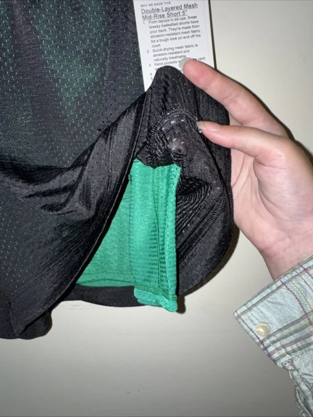 Lululemon Double-Layered Mesh Mid-Rise Short 5